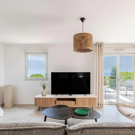 Appartement Lovely Flat With Terracce Antibes