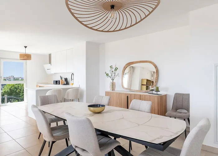 Lovely Flat With Terracce *